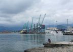 Batumi, přístav.