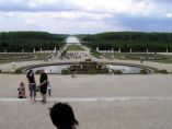 Park a zahrady Versailles a pohled na Bassin de Latone.
