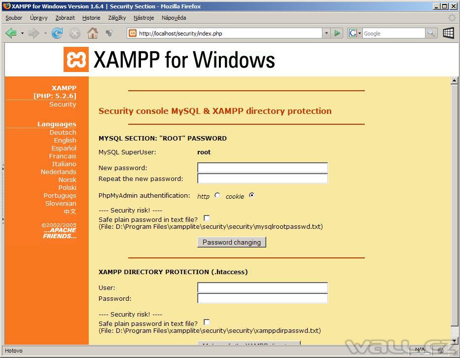 XAMPP - přístupů do MySQL, defaultně je uživatel 'root' a heslo je prázdné.